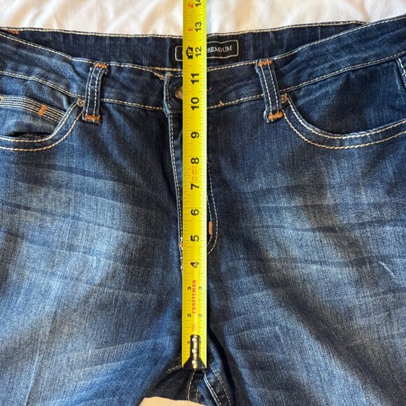 Cato Premium Bootcut Jeans Size 16 EUC - Picture 6 of 9